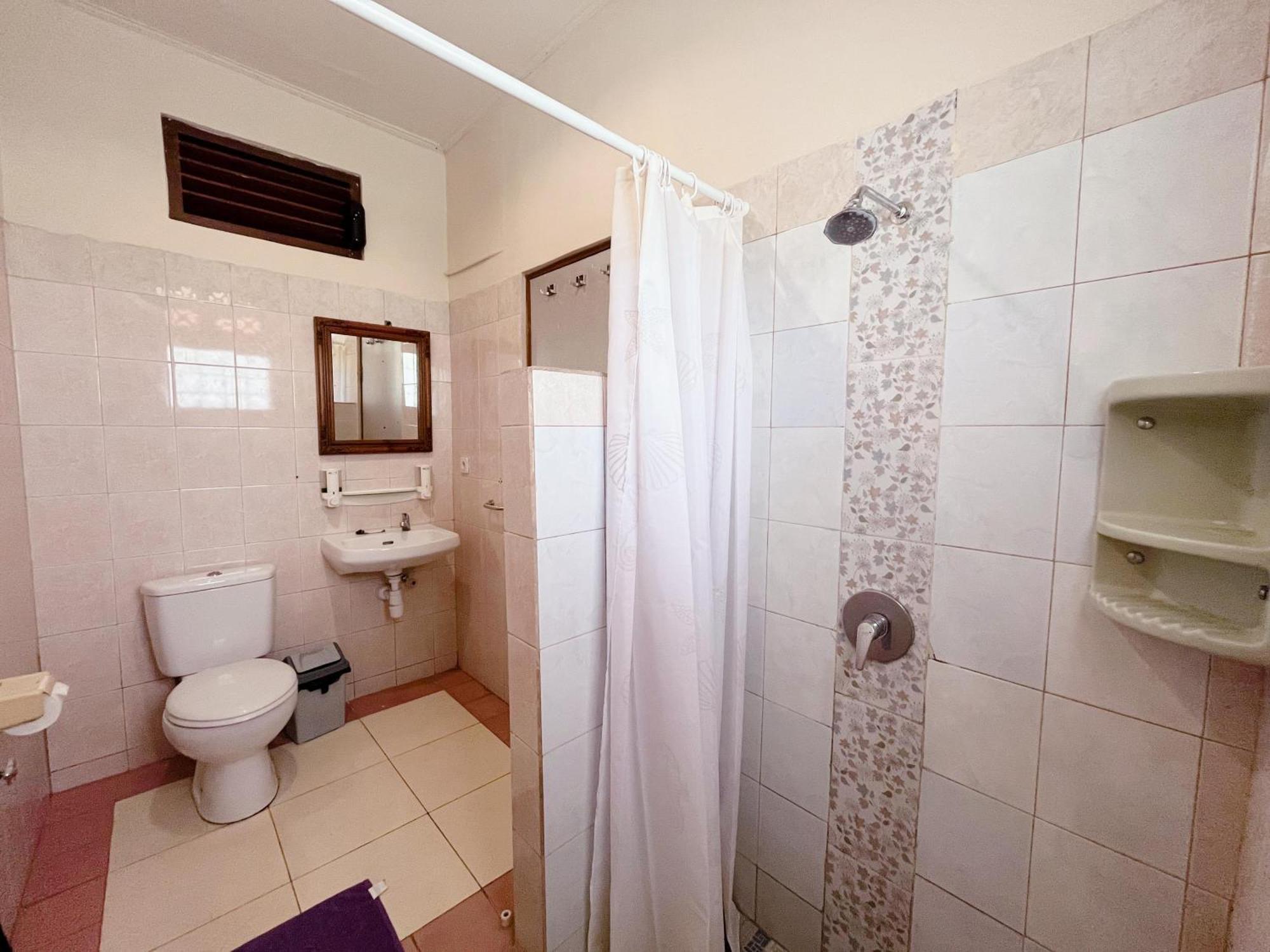 Agung'S Annex Homestay سانور المظهر الخارجي الصورة
